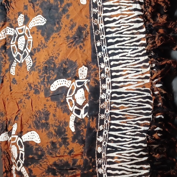 Koko Knot Beach/pool cover up turtle print brown black white fringed bottom - Picture 1 of 5